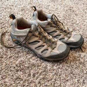 Merrell Moab’s Men’s Hiking Shoe
